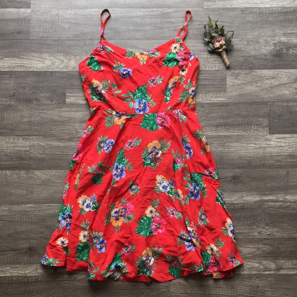 Old Navy Dresses & Skirts - NEW Old Navy Red/Orange Hawaiian Dress
